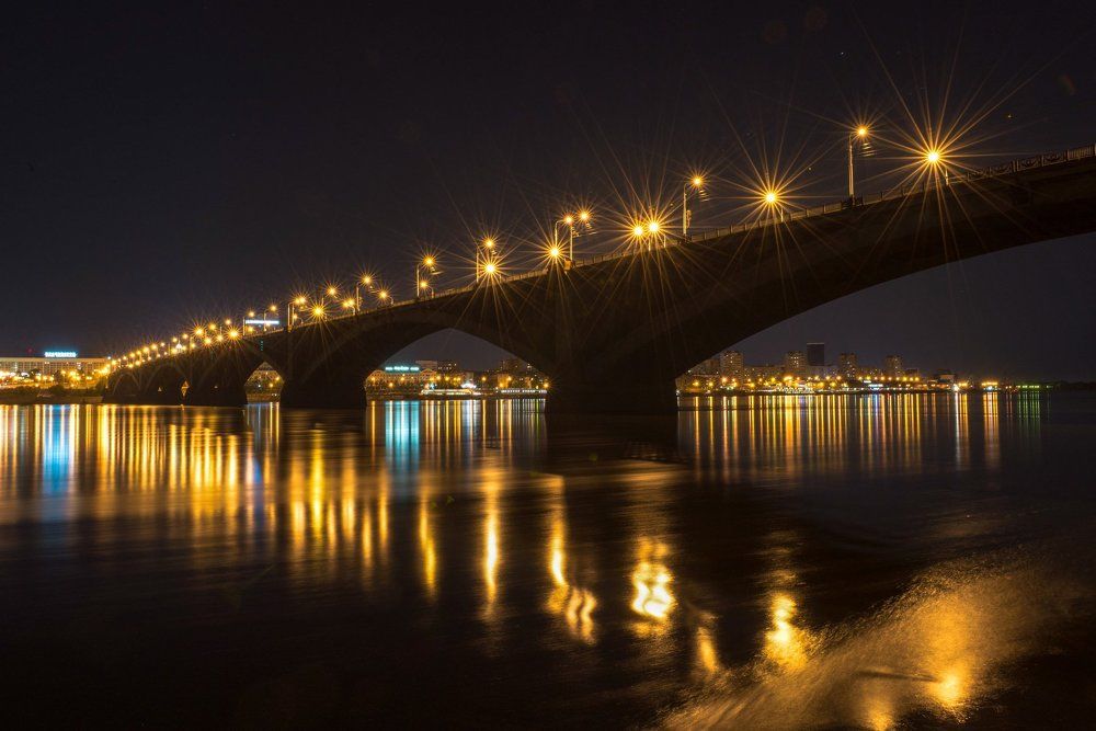 Соединяя ...