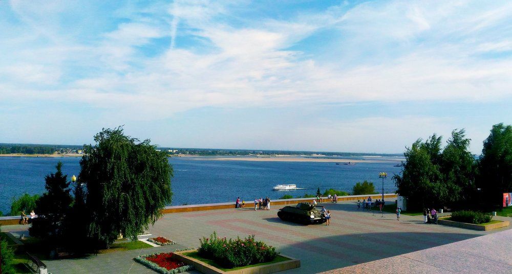 Набережная реки Волга