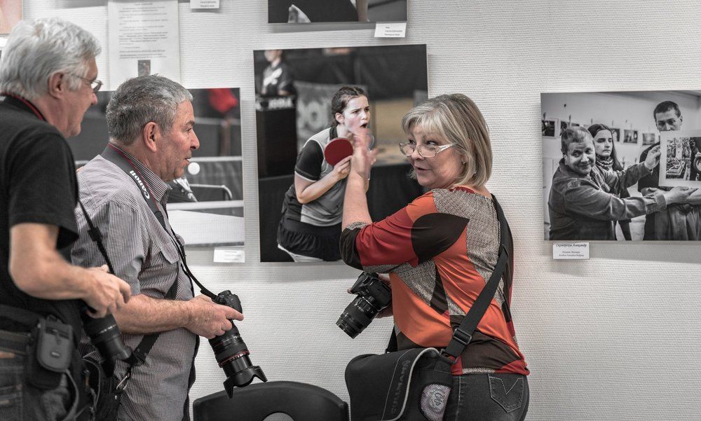 На фотовыставке