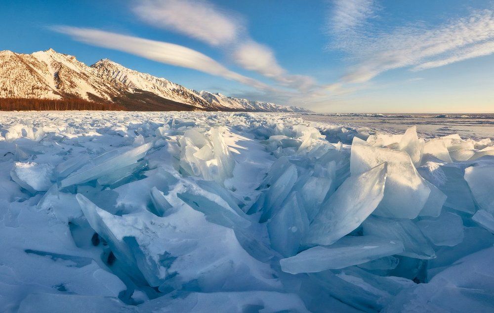 Утро у мыса Заворотный.
