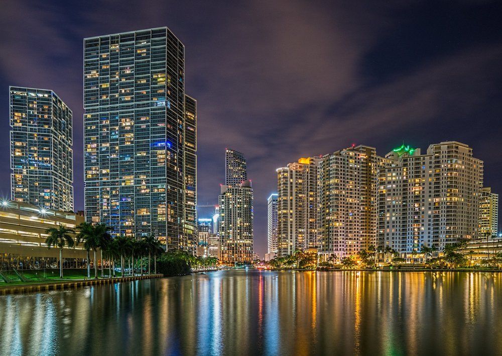 Downtown Miami. Из серии "Miami never sleeps"
