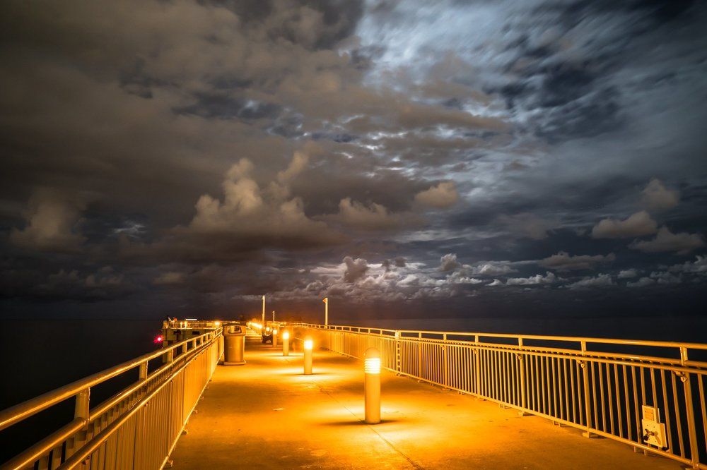 Лунная ночь в Майами. Из серии "Miami never sleeps"