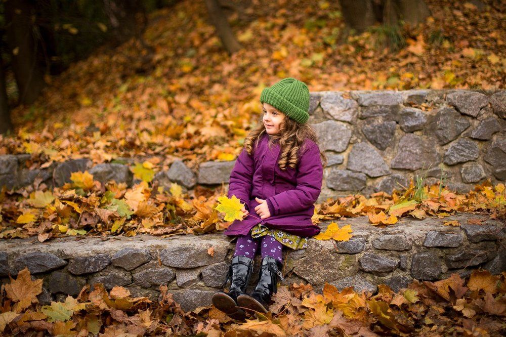 Девочка осень