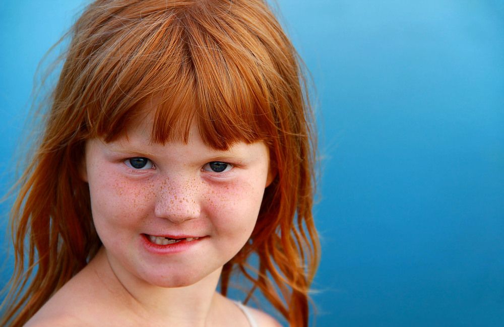 Рыжая девчушка