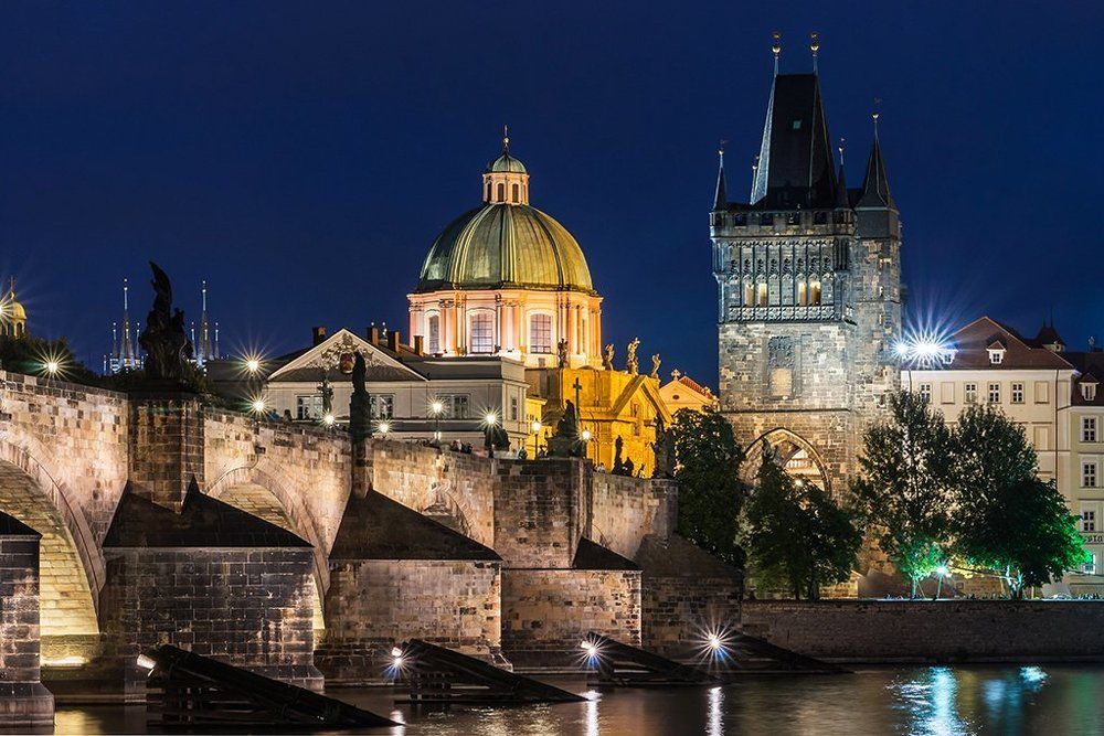 Good evening, Prague!