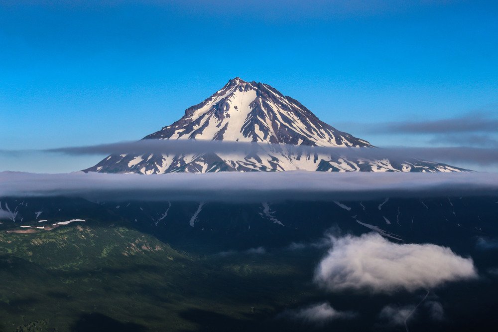 Сквозь облака