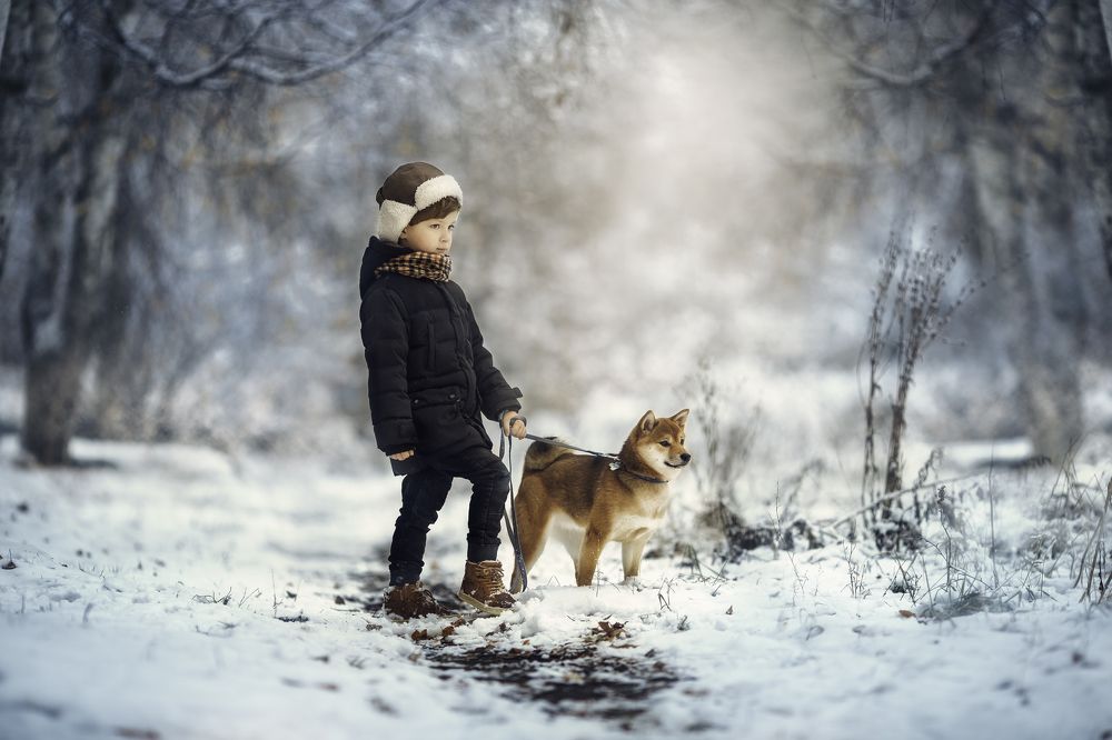 В одном направлении