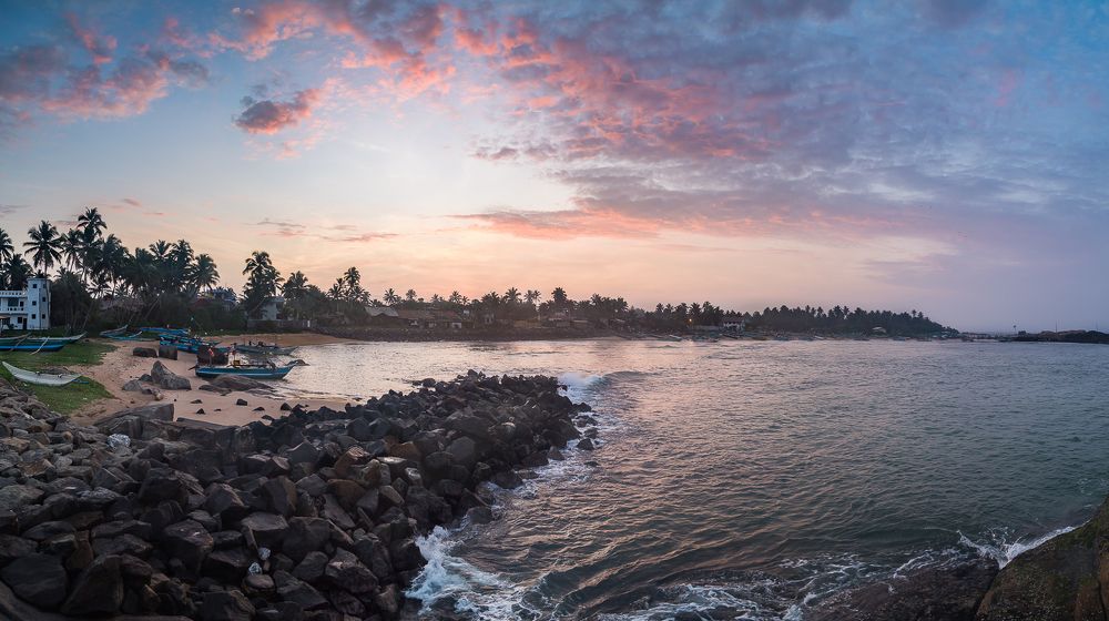 рассвет в рыбацкой бухте