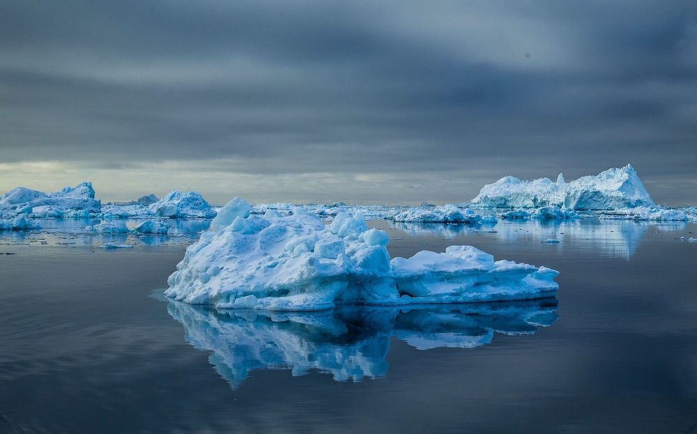 Tranqulity of Iceburg