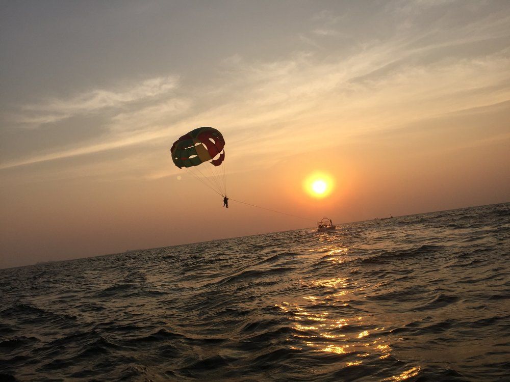 parasailing