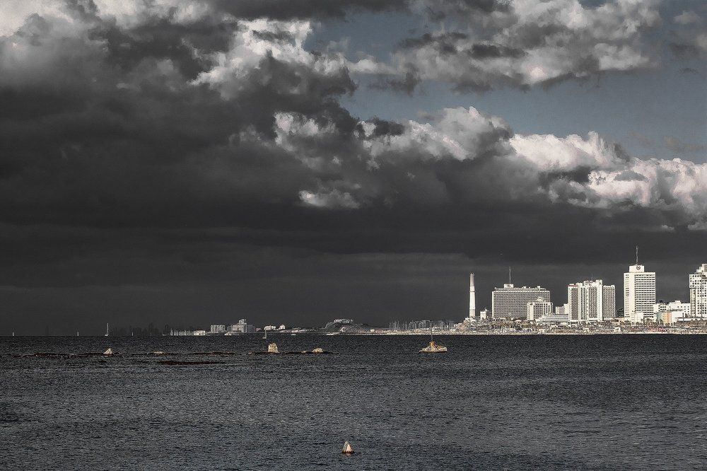 Перед грозой.