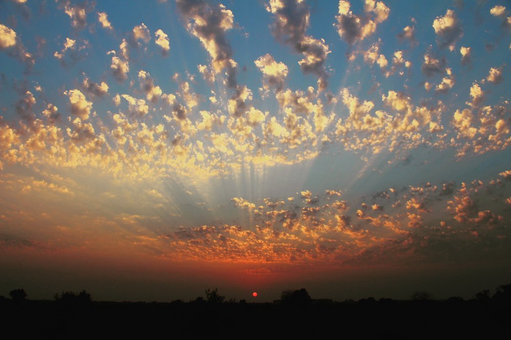 sunset cloud pattern