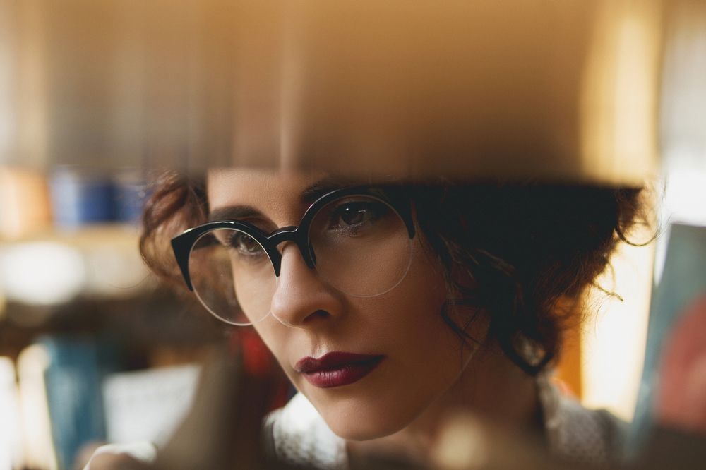 Между строк...