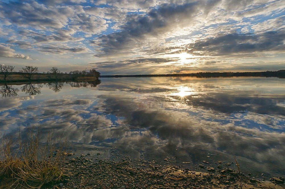 зазеркалье