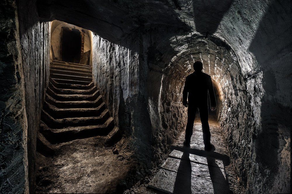 С каждым метром вниз ты спрашиваешь себя, что ты здесь забыл, это похоже на копание в себе