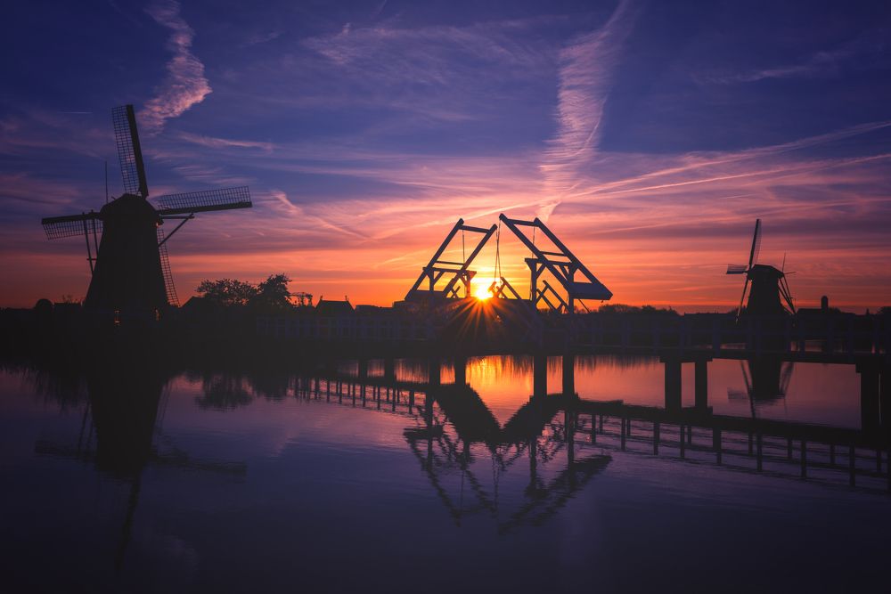 Night at Kinderdijk