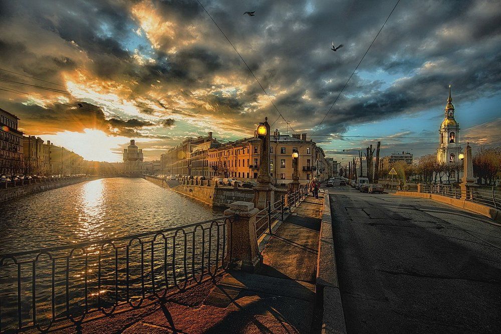 золотые закаты Петербурга