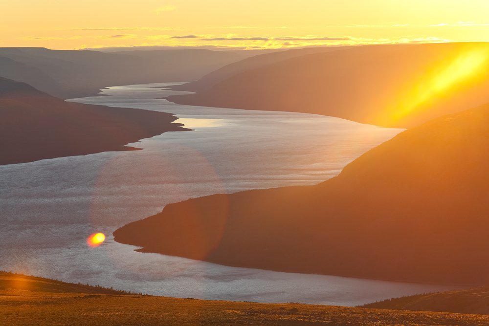 Луч солнца золотого