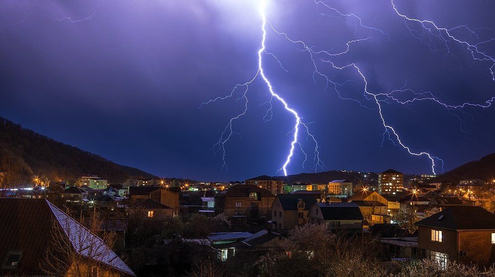 Гроза в марте