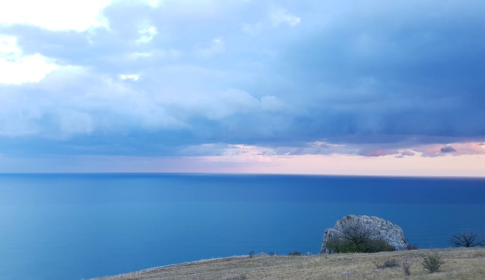 Вечер в Лисьей бухте