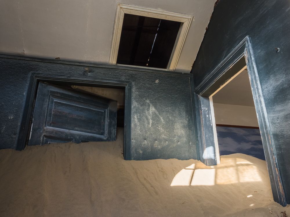 Занесенный город