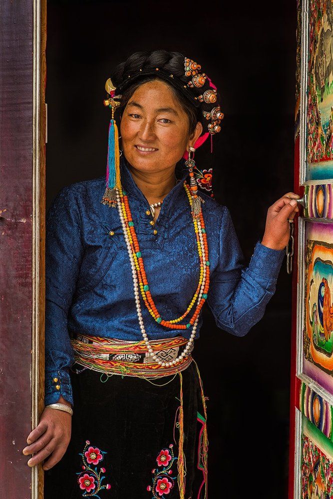Tibetan Qiang Lady