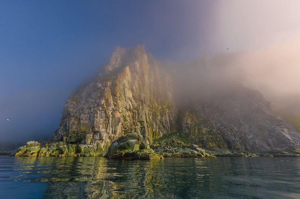 Туманы зеленых скал