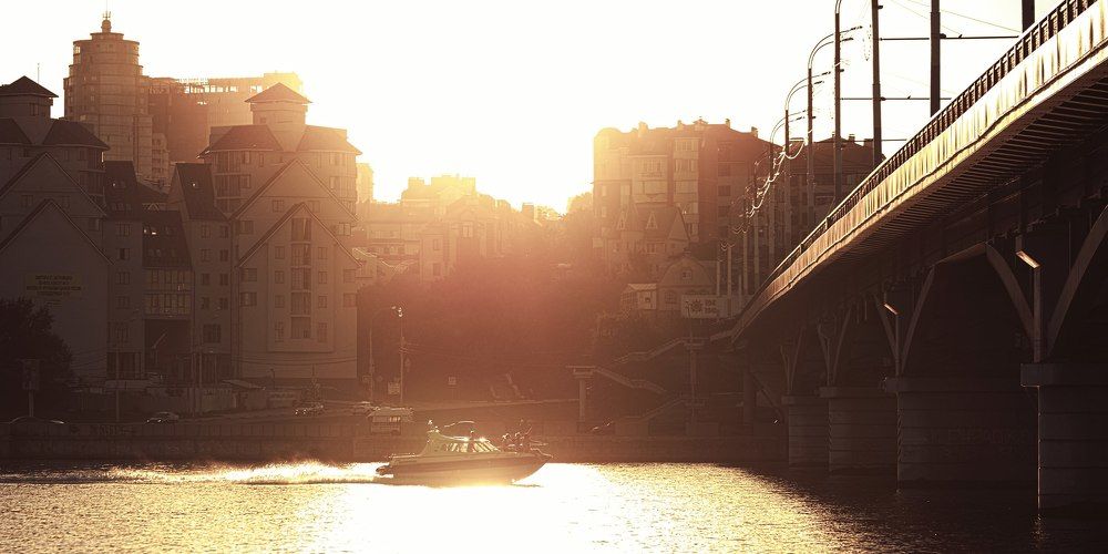 Ветер, брызги, солнце, люди