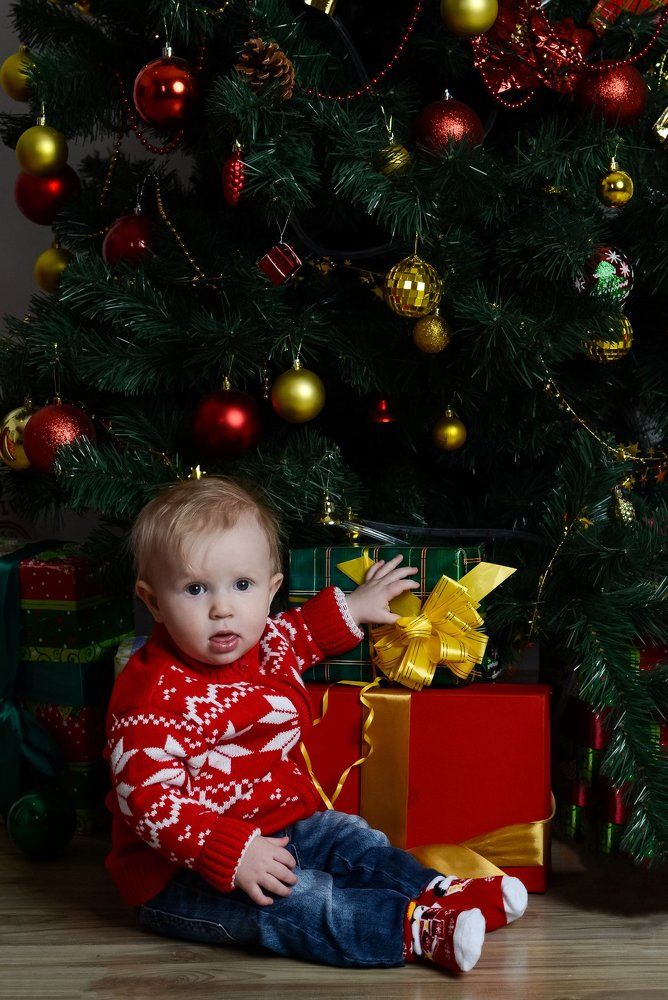 Праздник к нам приходит