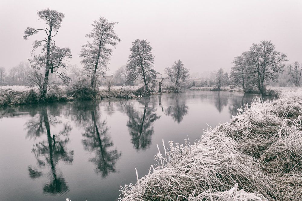 Autumn frost on the river Gwda