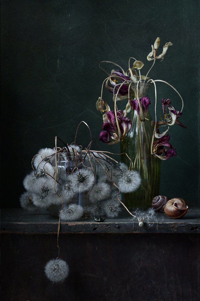 Отцвели уж давно...