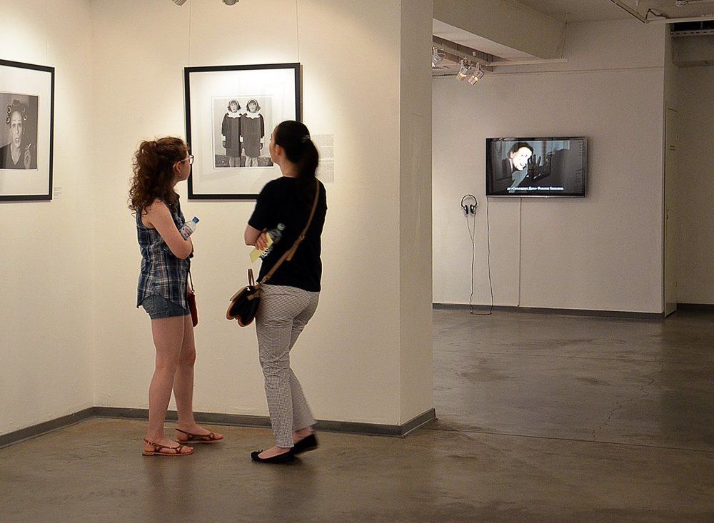 Два плюс два...