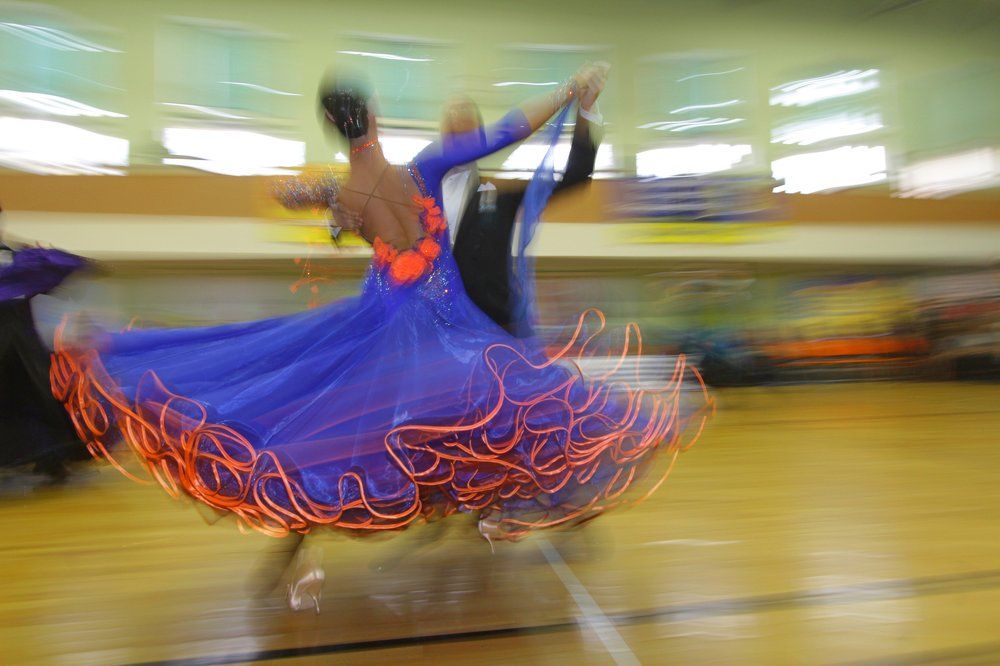 В вихре вальса