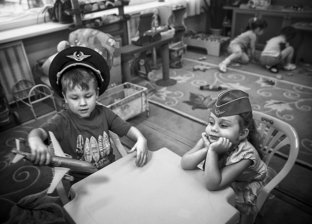 Играя во взрослых…