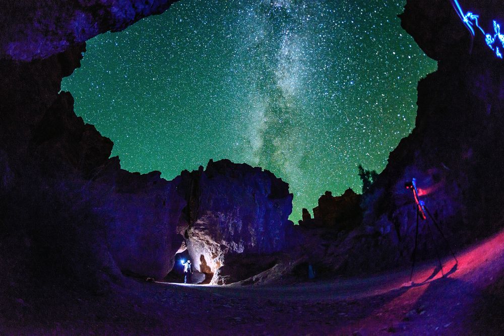 В Чарынской долине замков