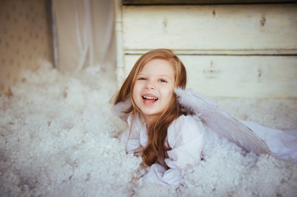 Веселый ангелочек