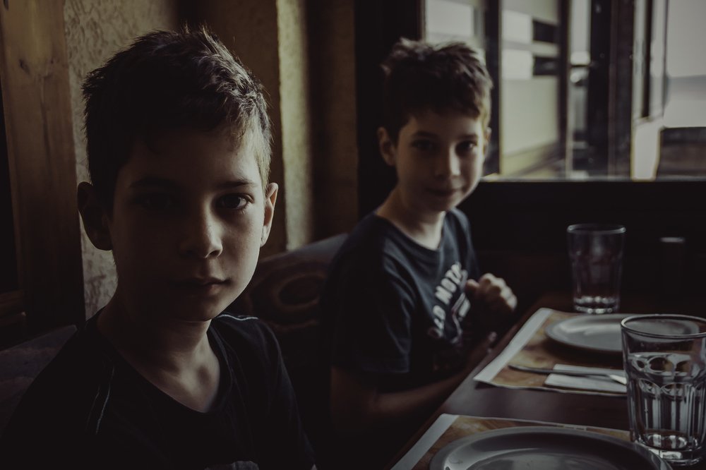 Двое из ларца