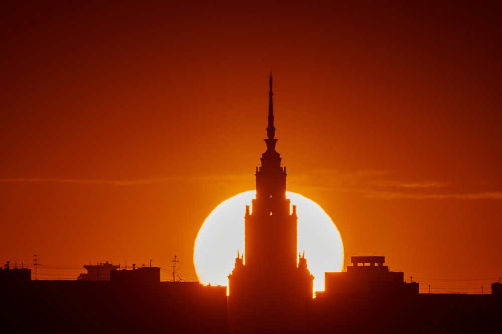 Солнце июня