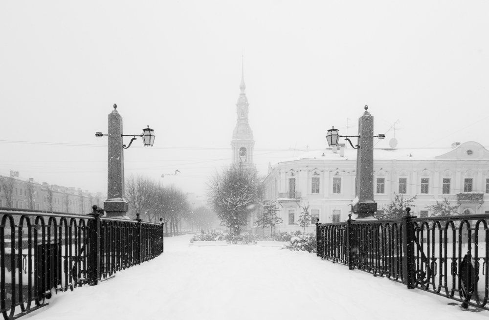 Чёрно-белая зима