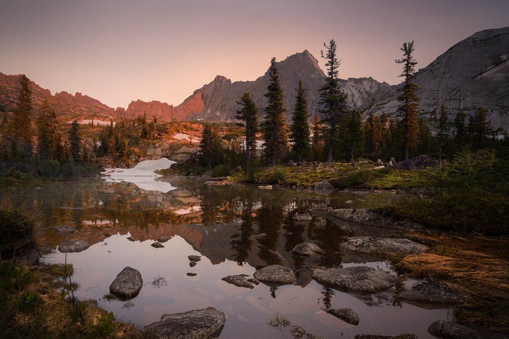 Вечер на озере Лазурном