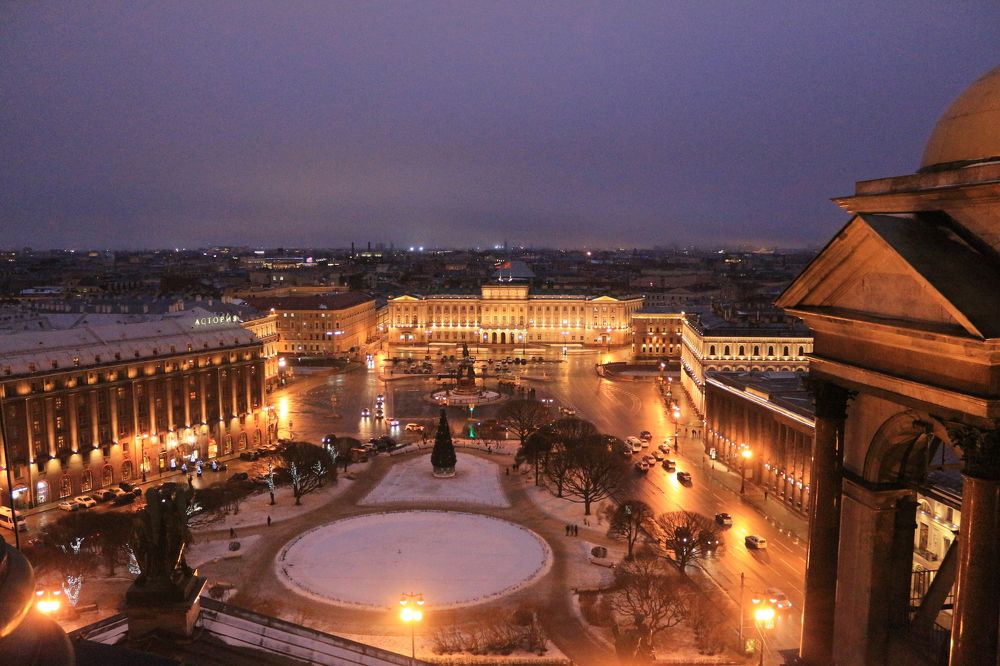 с коллонады