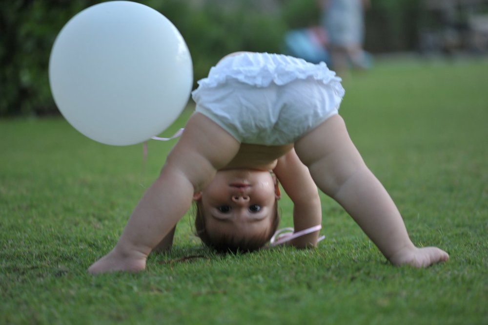 вверх ногами