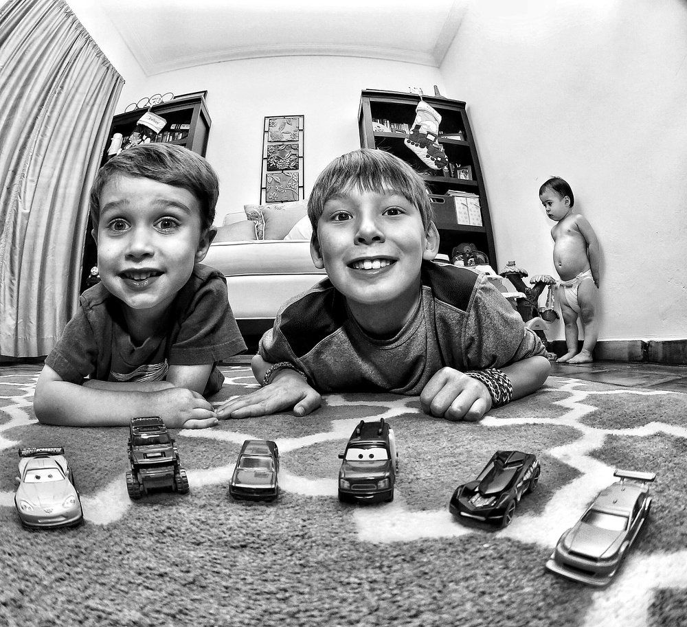 А ты ещё маленький