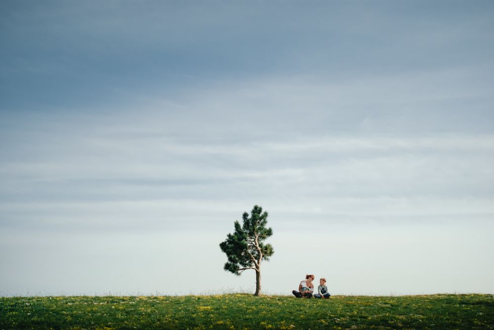 Втроём / three