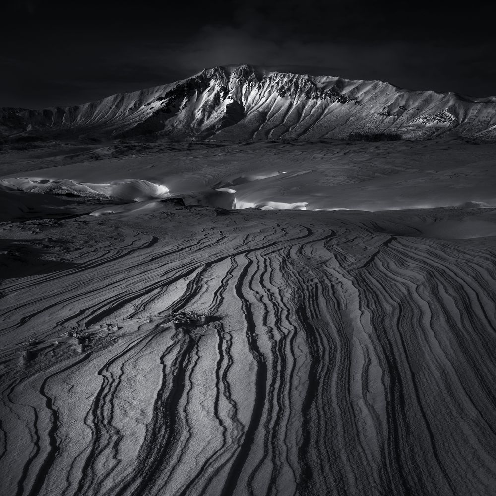 Кальдера вулкана Узон