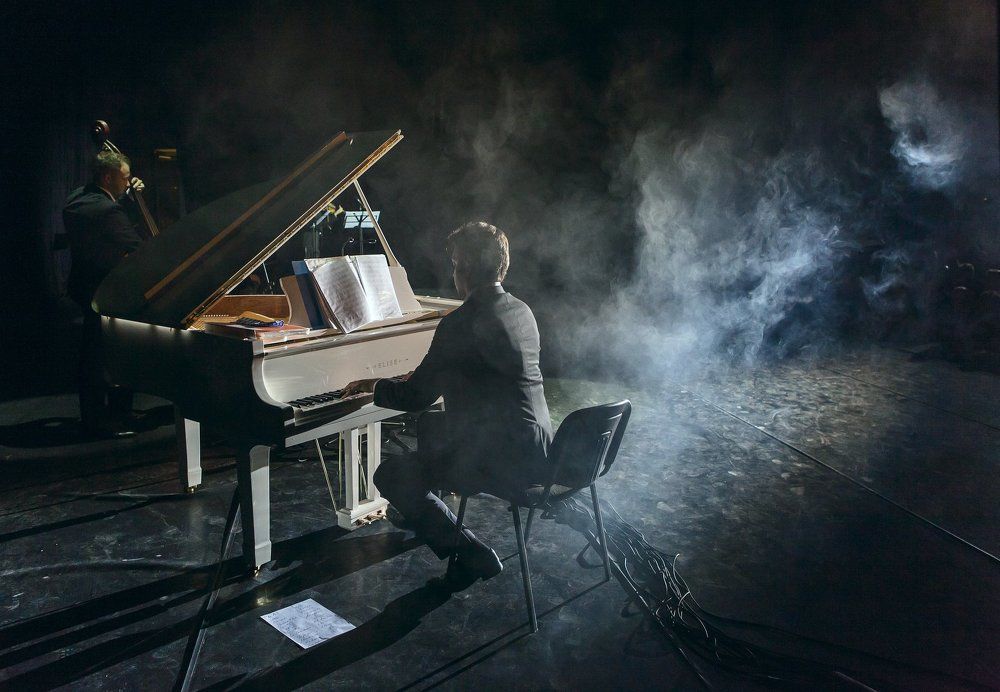 Призраки Мюзик-холла