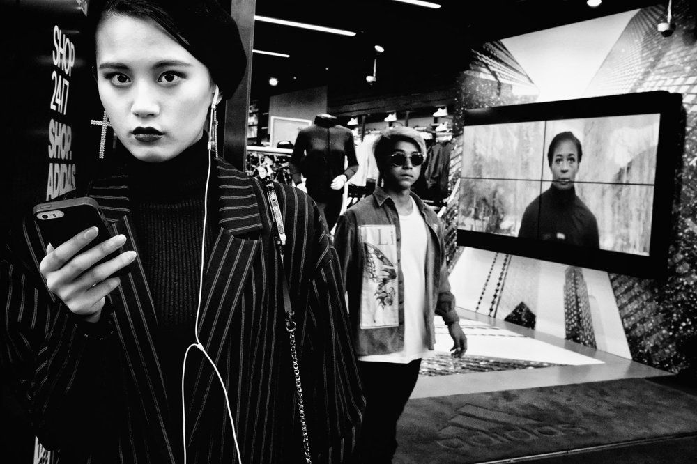 Photograph by Tatsuo Suzuki