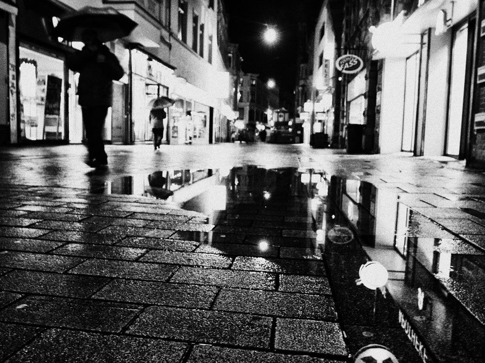 Вечерний город