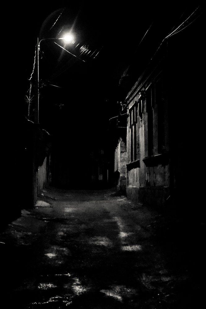 Ночь, улица, фонарь...