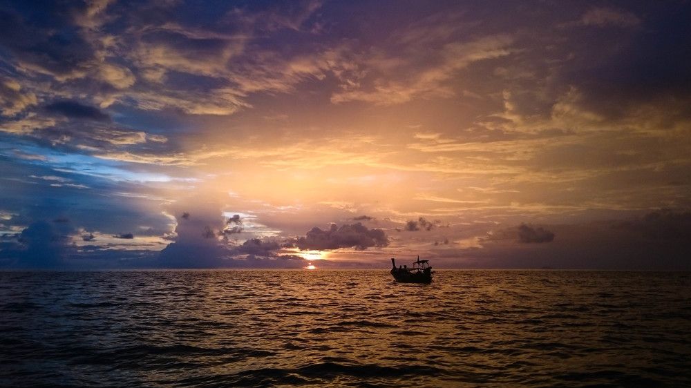 Вслед за солнцем